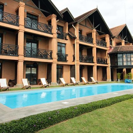 Radisson Hotel Tamboho Waterfront Antananarivo Exterior foto